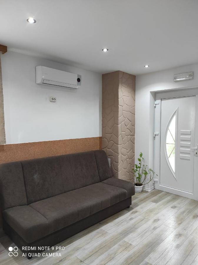 Apartman Jakov Rakovica Exterior foto